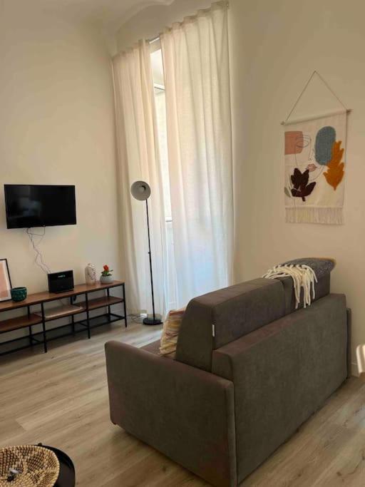Colosseo Living Suites Рим Екстериор снимка