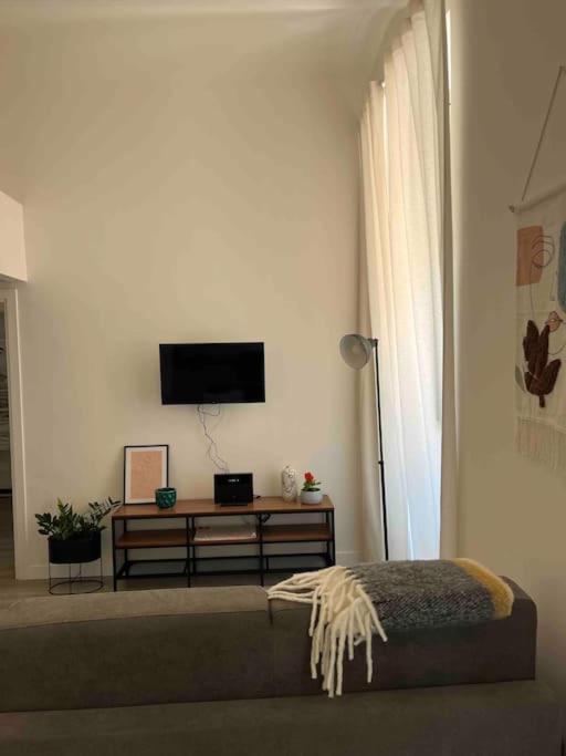 Colosseo Living Suites Рим Екстериор снимка