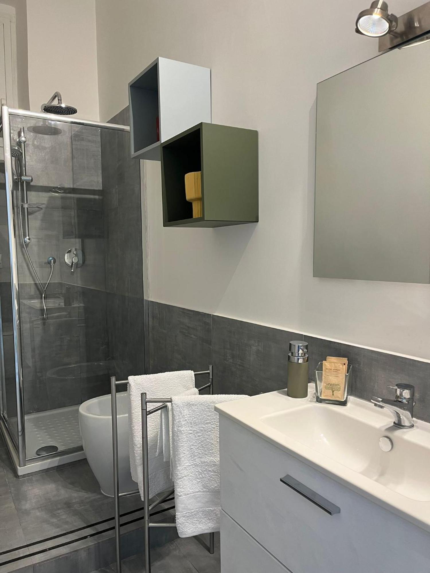 Colosseo Living Suites Рим Екстериор снимка
